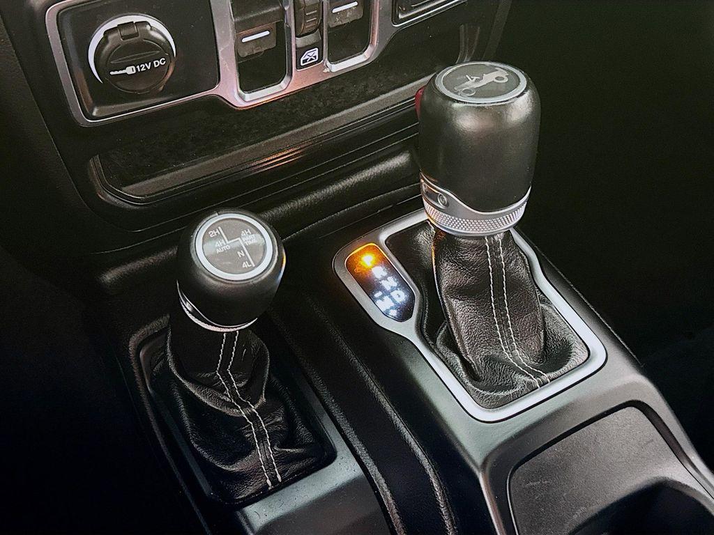 used 2019 Jeep Wrangler Unlimited car, priced at $27,990