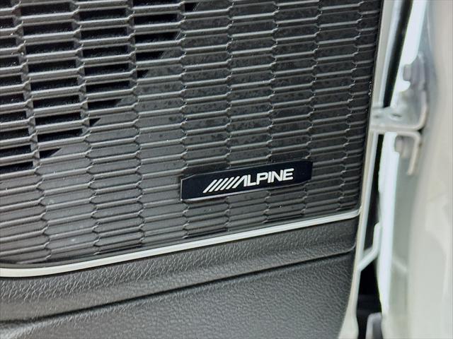 used 2022 Jeep Grand Cherokee car, priced at $31,390