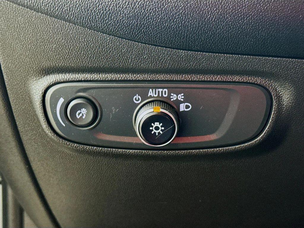 used 2023 Chevrolet Equinox car, priced at $22,990