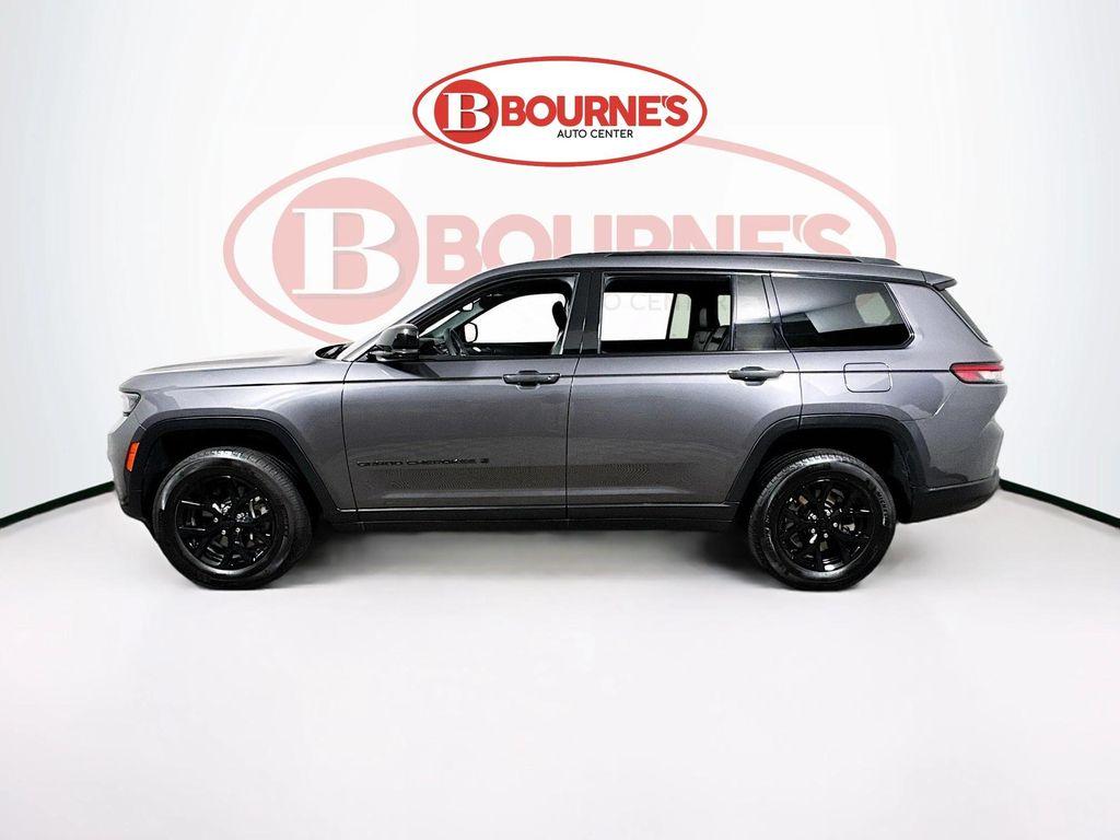 used 2024 Jeep Grand Cherokee L car, priced at $27,590