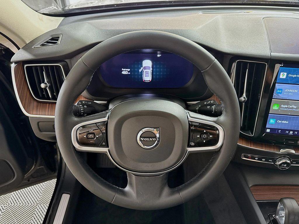 used 2023 Volvo XC60 car, priced at $35,990