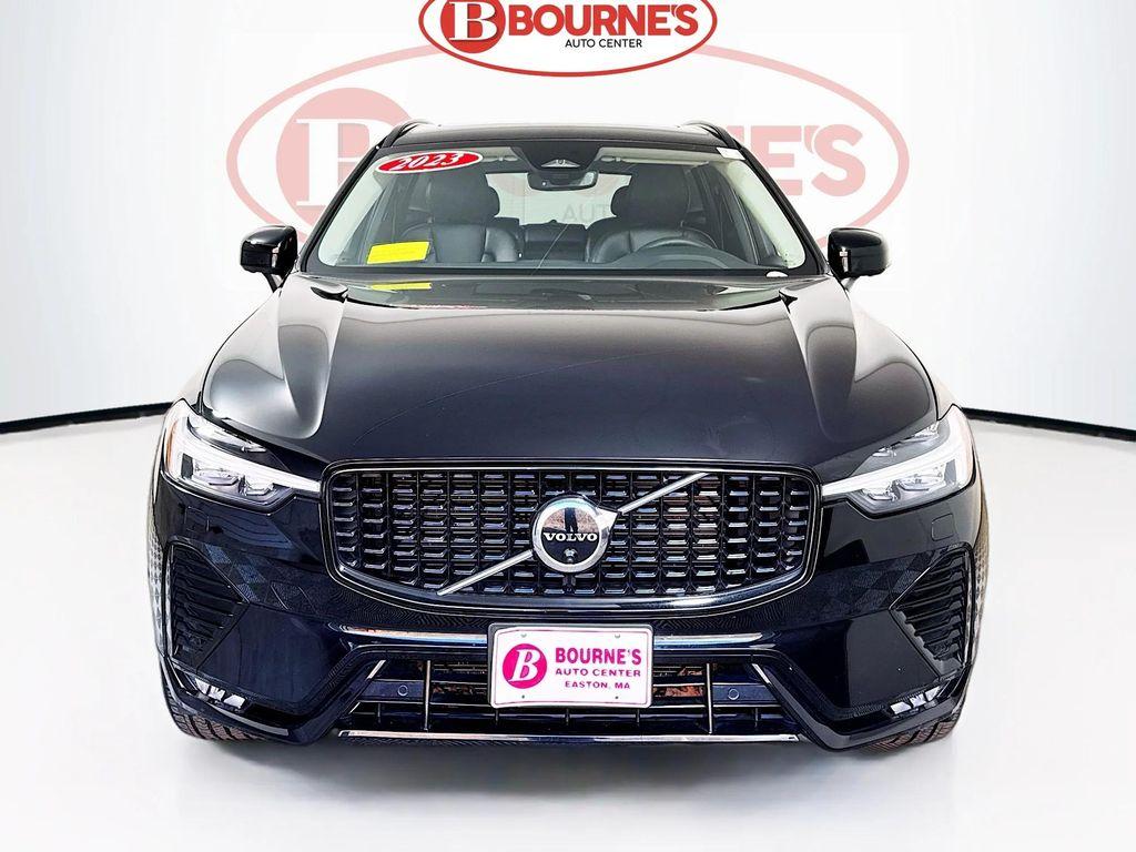 used 2023 Volvo XC60 car, priced at $35,990