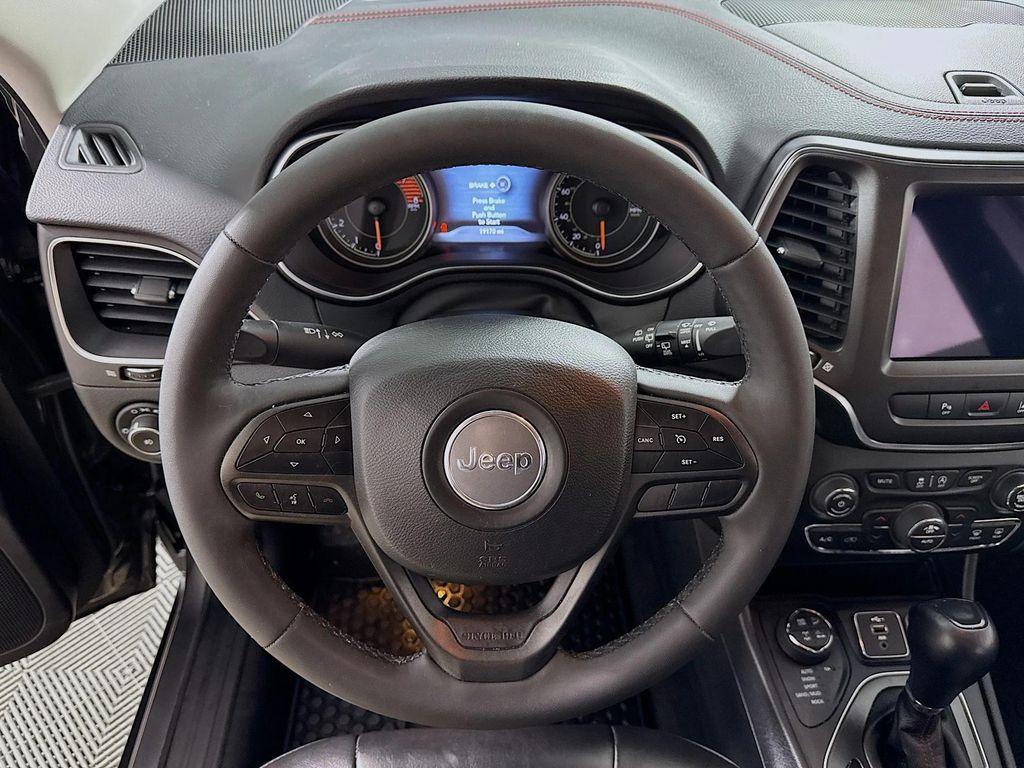 used 2022 Jeep Cherokee car, priced at $25,990