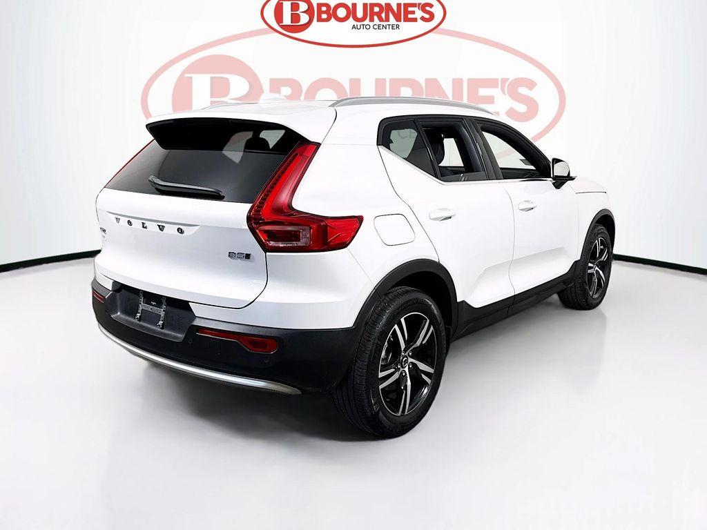 used 2025 Volvo XC40 car, priced at $27,690