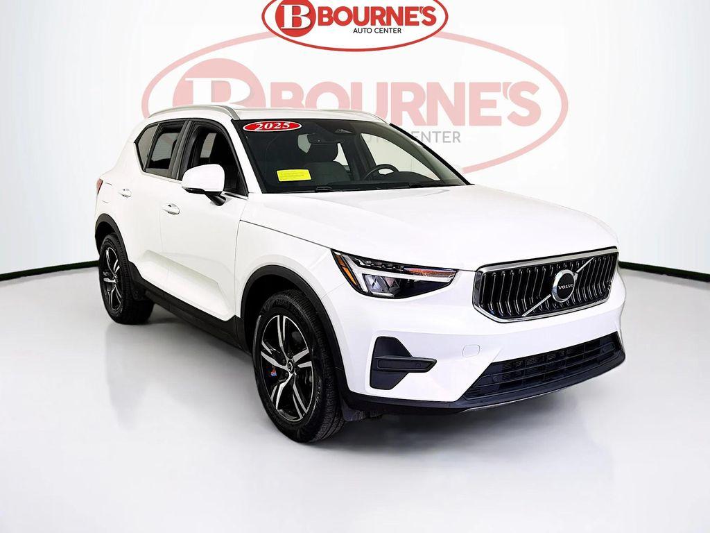 used 2025 Volvo XC40 car, priced at $27,690