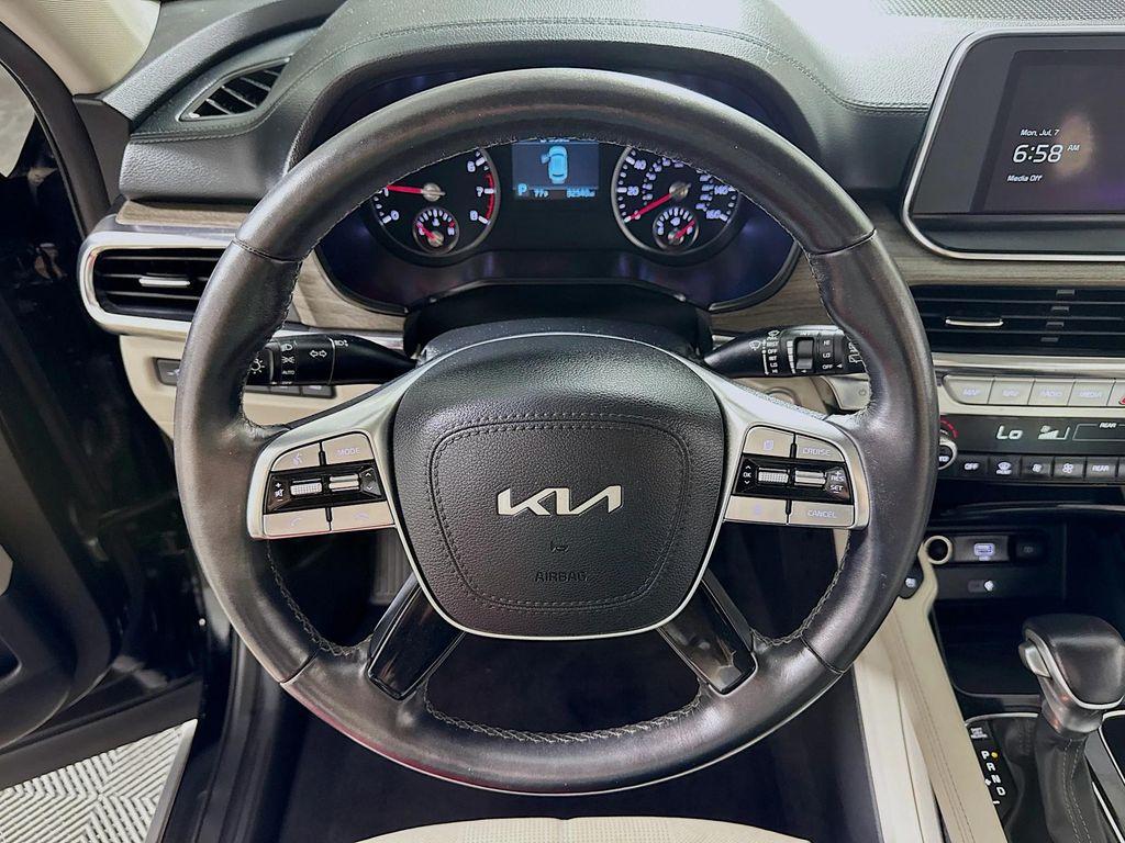 used 2022 Kia Telluride car, priced at $36,990
