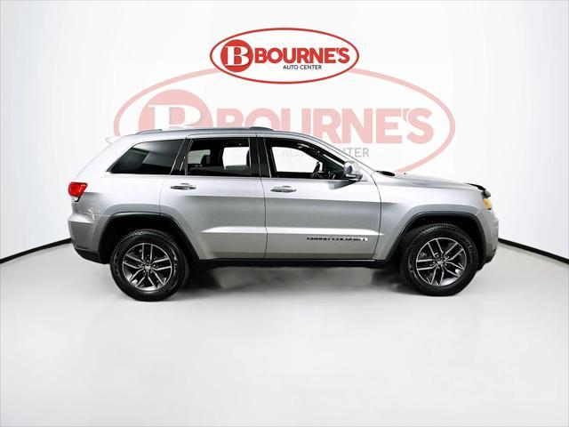 used 2017 Jeep Grand Cherokee car, priced at $20,390