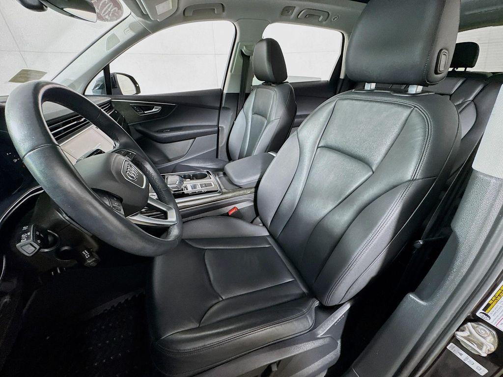 used 2023 Audi Q7 car, priced at $46,990
