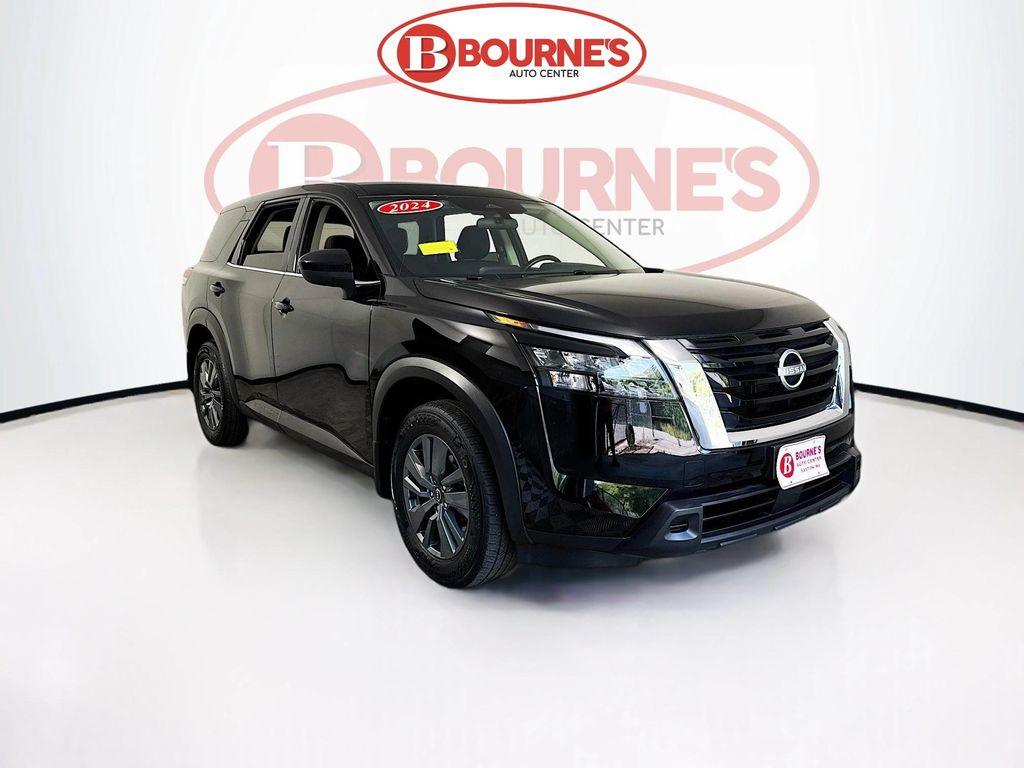 used 2024 Nissan Pathfinder car, priced at $29,590