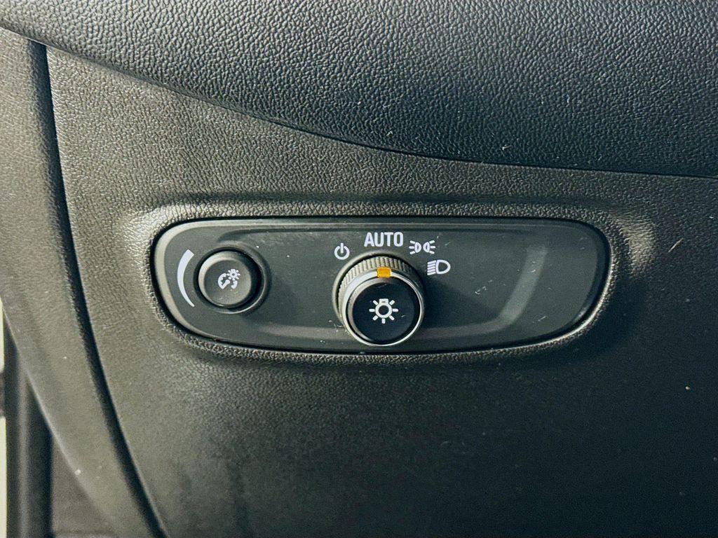 used 2022 Chevrolet Equinox car, priced at $19,890