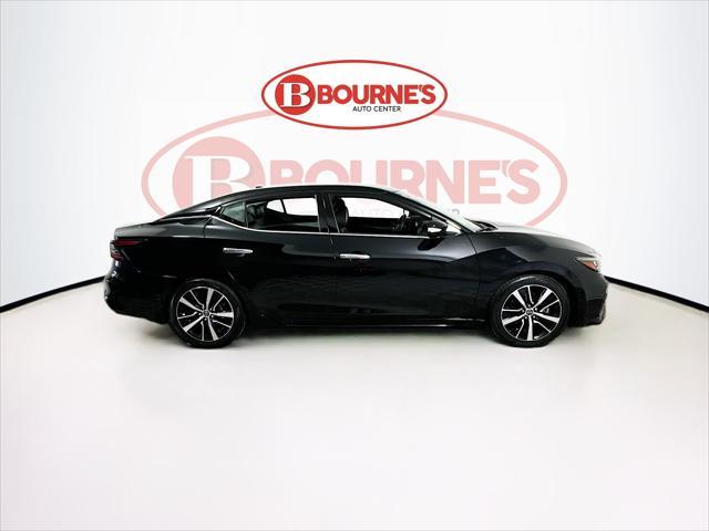 used 2023 Nissan Maxima car, priced at $27,190