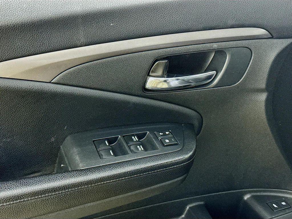 used 2016 Honda Pilot car, priced at $15,790