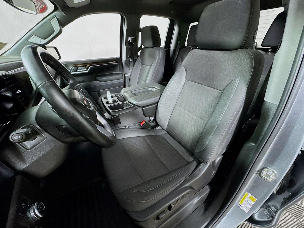 used 2024 GMC Sierra 1500 car, priced at $38,790