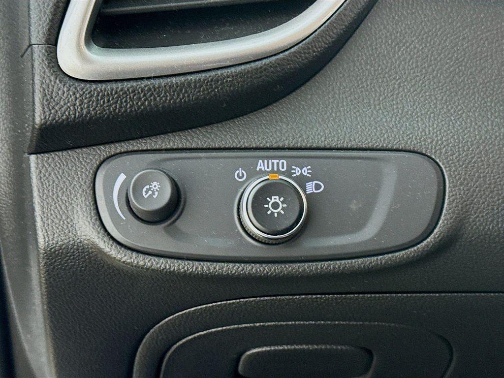 used 2021 Chevrolet Trax car, priced at $18,290