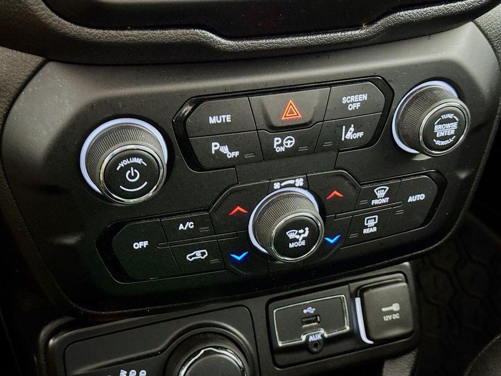 used 2021 Jeep Renegade car, priced at $18,390