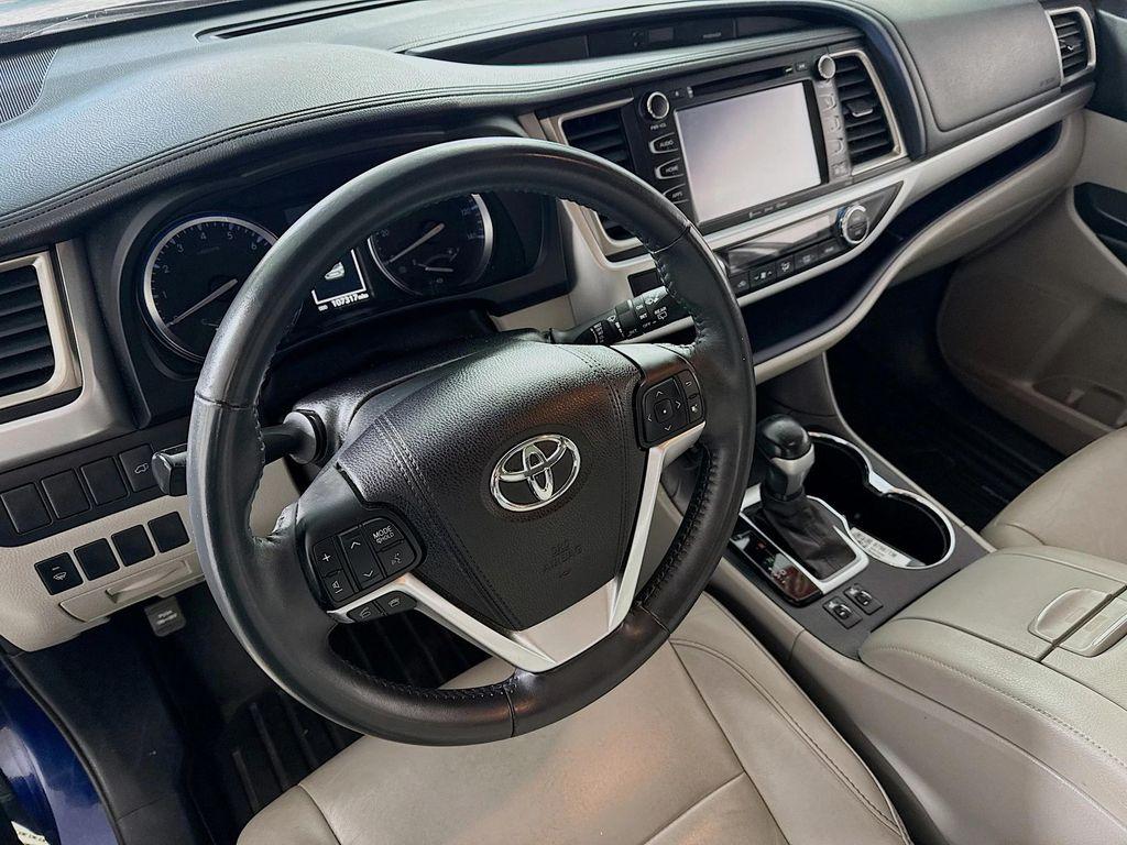 used 2016 Toyota Highlander car, priced at $16,990