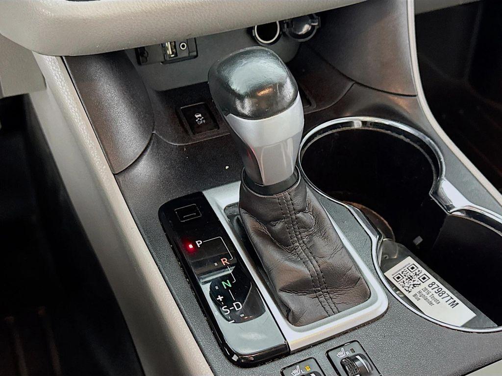 used 2016 Toyota Highlander car, priced at $16,990