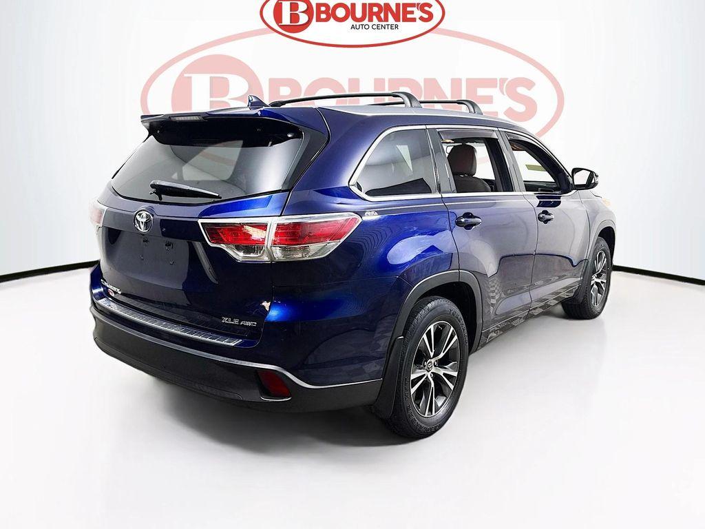 used 2016 Toyota Highlander car, priced at $16,990