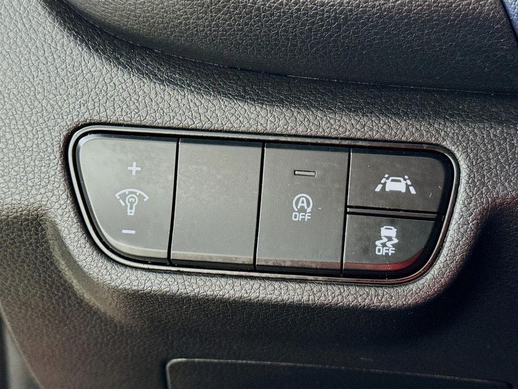 used 2023 Kia Seltos car, priced at $21,790