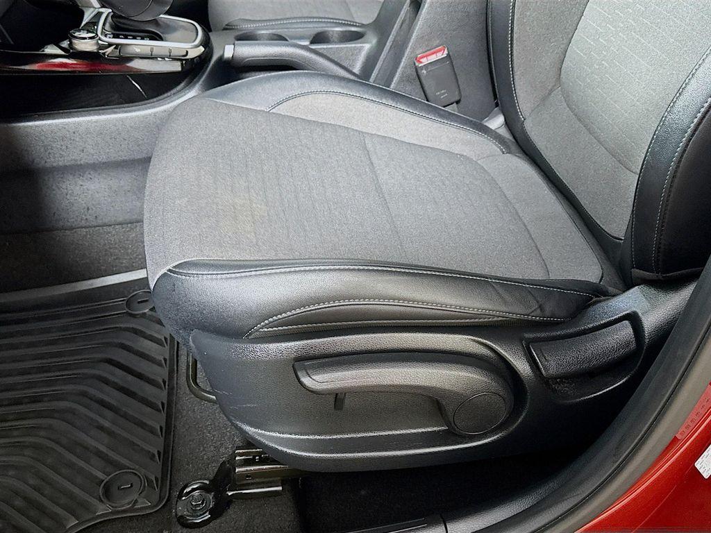 used 2023 Kia Seltos car, priced at $21,790
