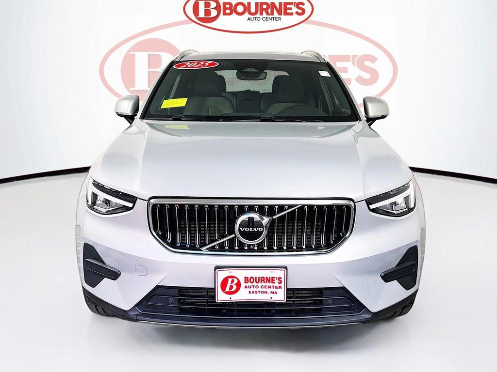 used 2025 Volvo XC40 car, priced at $26,990