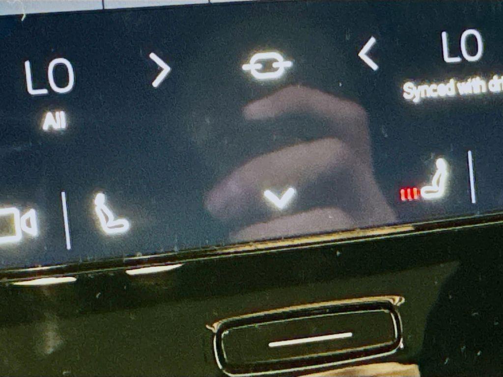 used 2025 Volvo XC40 car, priced at $26,990