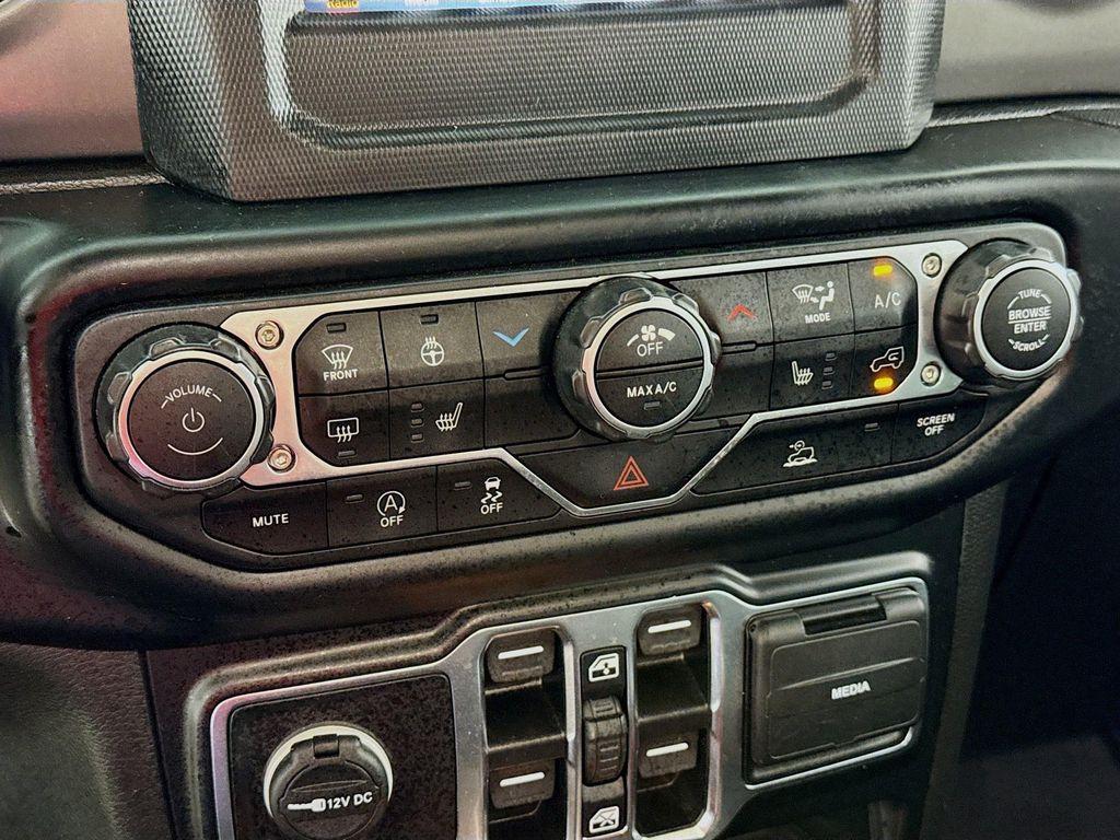 used 2022 Jeep Wrangler Unlimited car, priced at $29,990