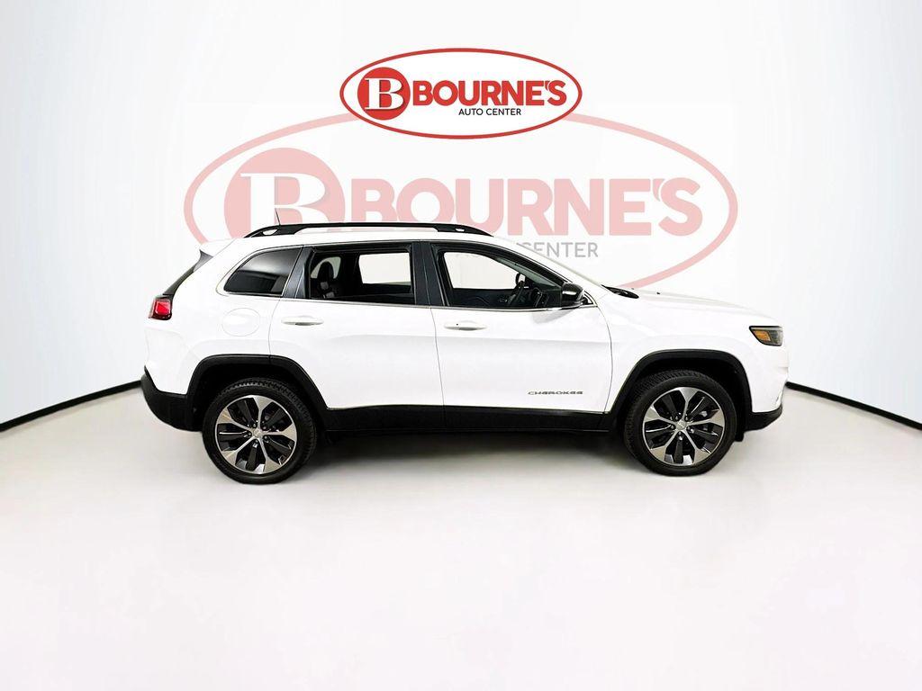 used 2022 Jeep Cherokee car, priced at $24,990