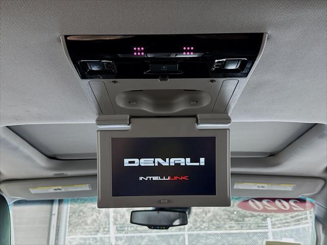 used 2020 GMC Yukon XL car, priced at $39,990