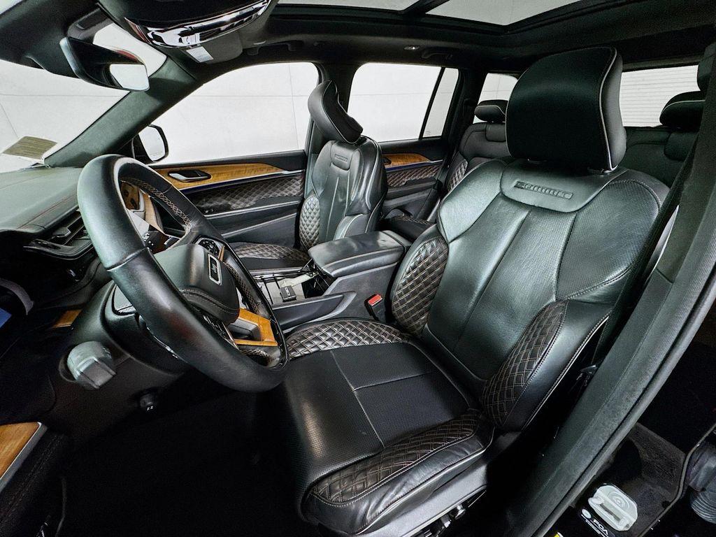 used 2022 Jeep Grand Cherokee car, priced at $37,990