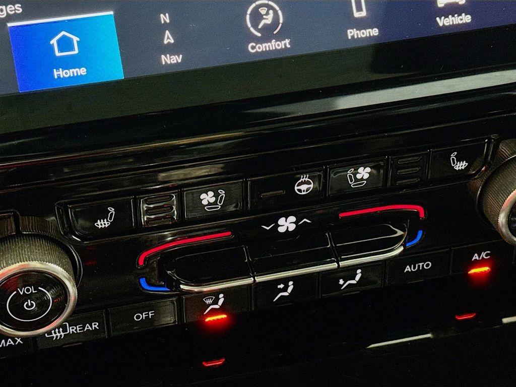 used 2022 Jeep Grand Cherokee car, priced at $37,990