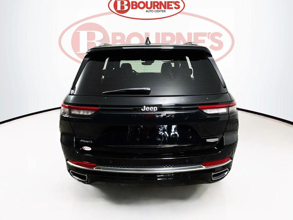 used 2022 Jeep Grand Cherokee car, priced at $37,990