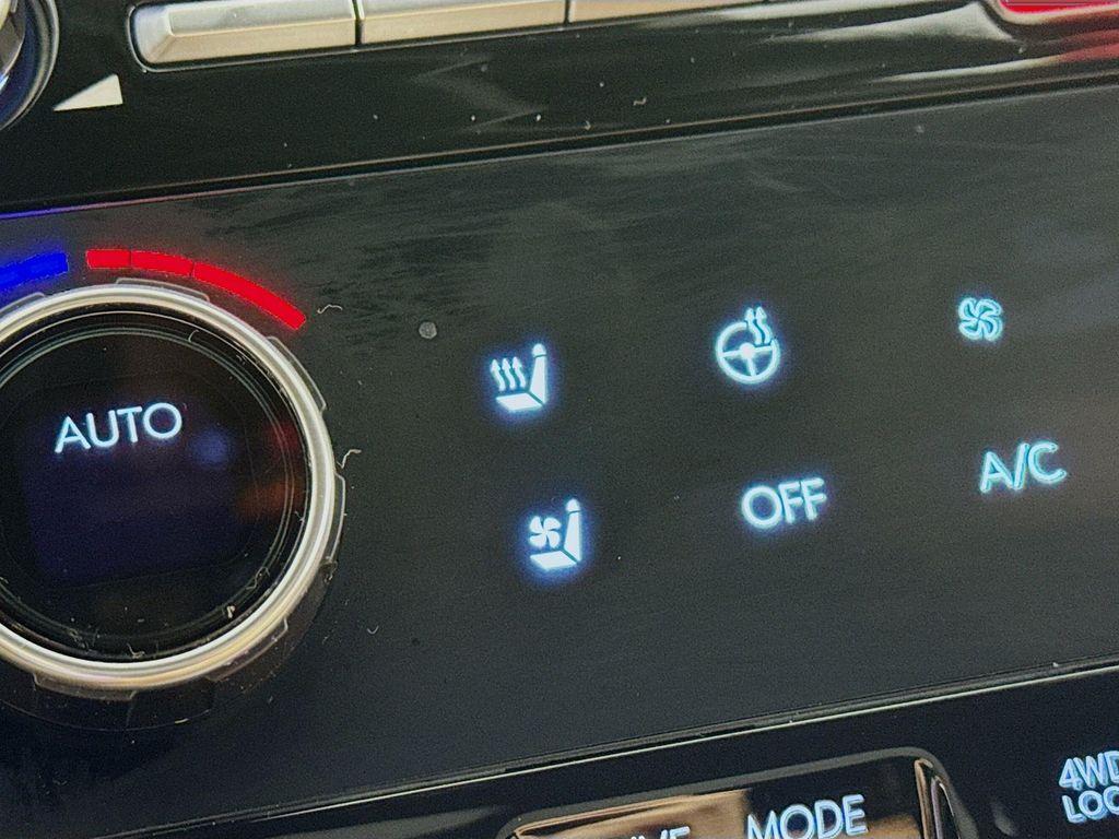 used 2024 Hyundai Santa Fe car, priced at $30,990