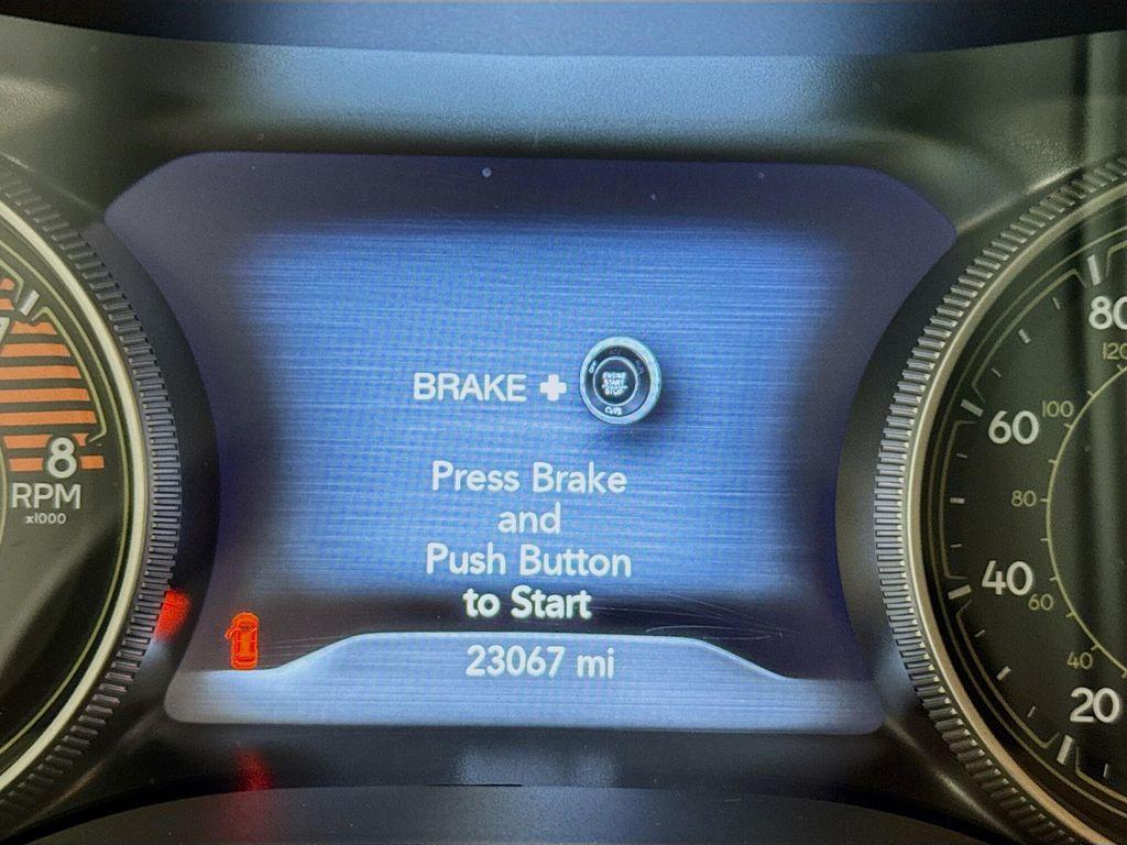 used 2022 Jeep Cherokee car, priced at $25,290