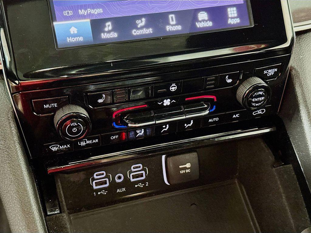 used 2022 Jeep Grand Cherokee car, priced at $33,390