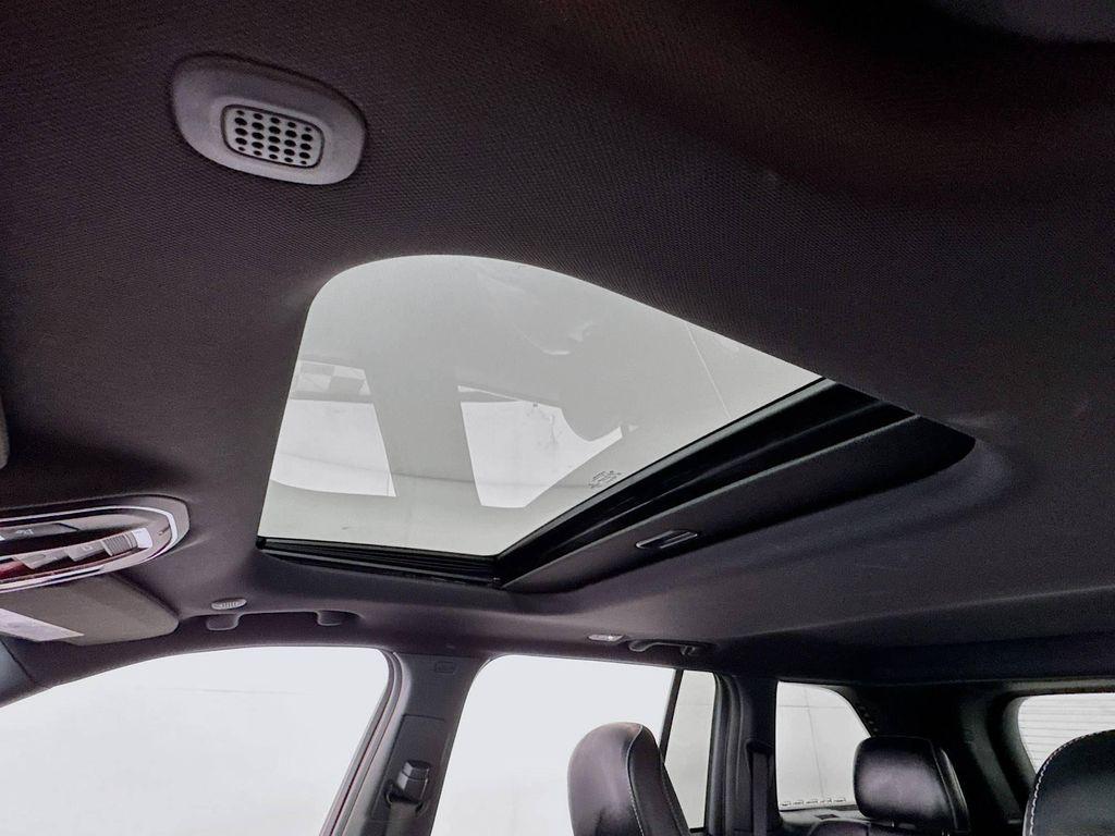 used 2022 Jeep Grand Cherokee car, priced at $33,390