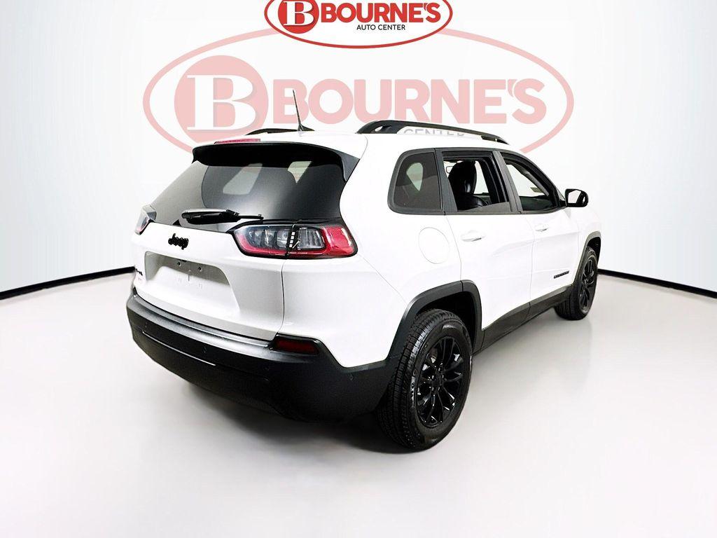 used 2023 Jeep Cherokee car, priced at $20,990