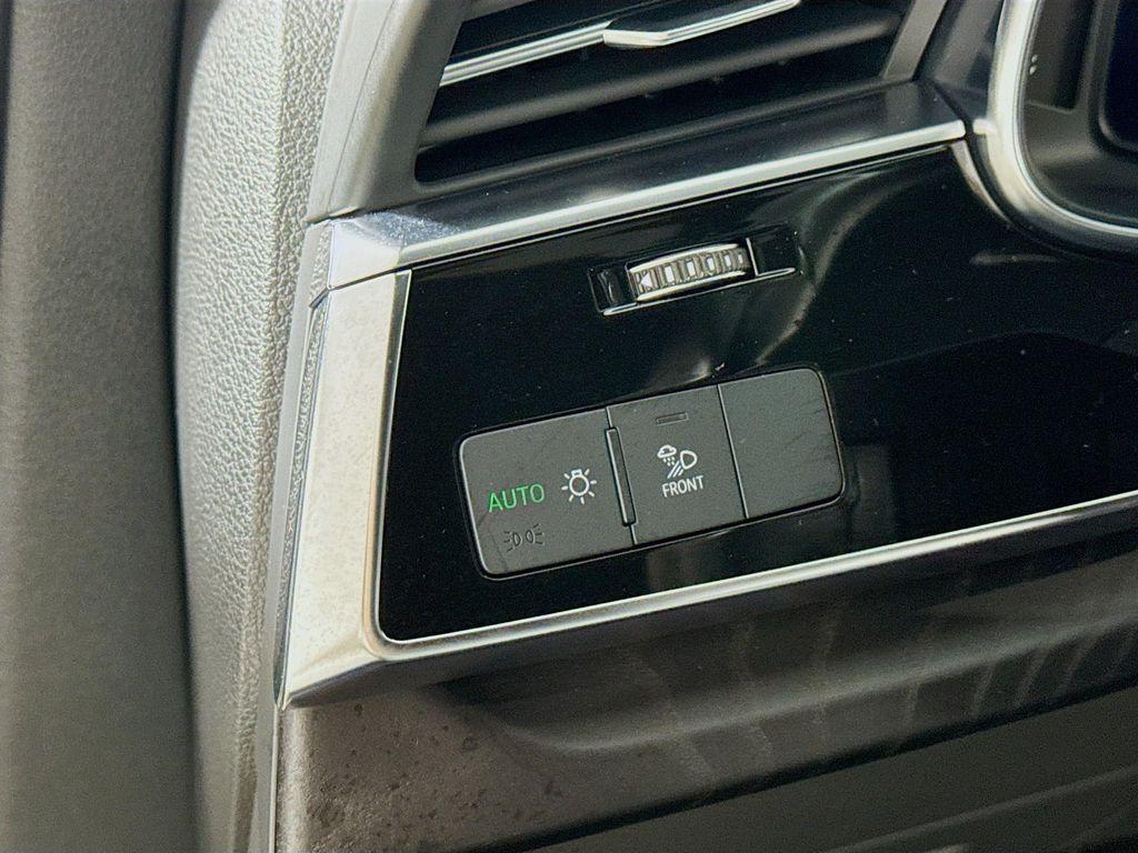 used 2022 Audi Q7 car, priced at $34,490