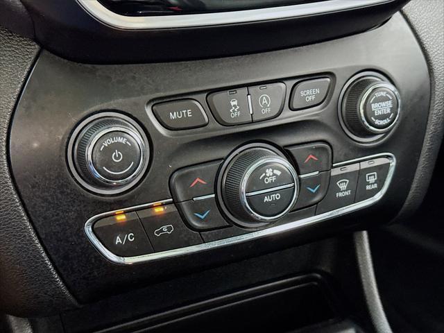 used 2021 Jeep Cherokee car, priced at $21,490