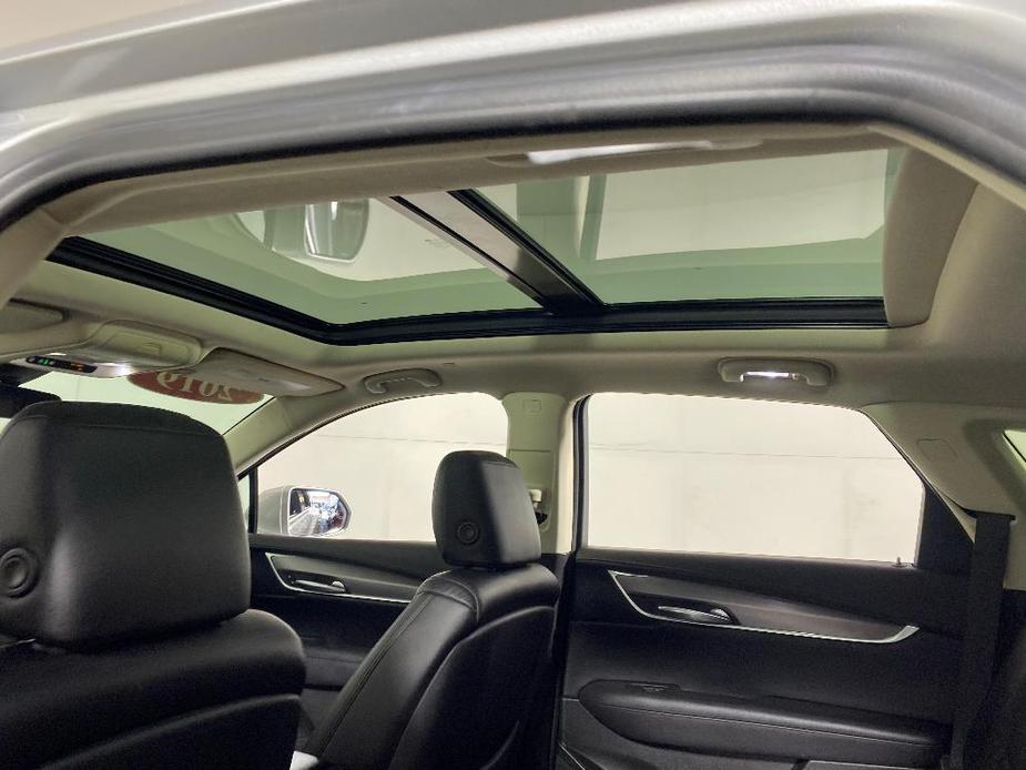 used 2019 Cadillac XT5 car, priced at $20,490