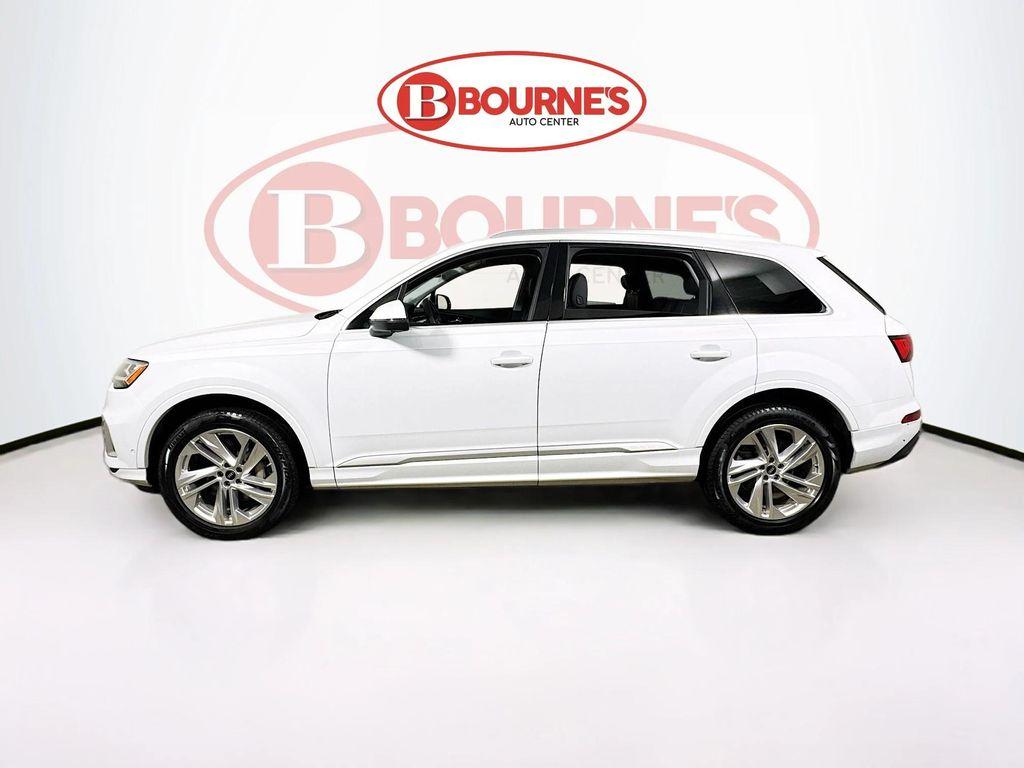 used 2023 Audi Q7 car, priced at $37,990