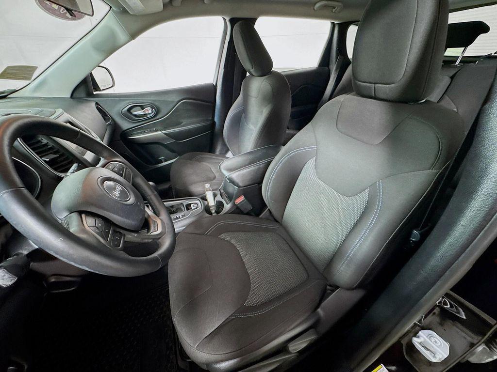 used 2019 Jeep Cherokee car, priced at $16,990