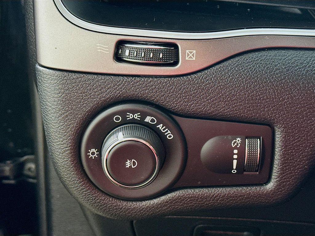 used 2019 Jeep Cherokee car, priced at $16,990