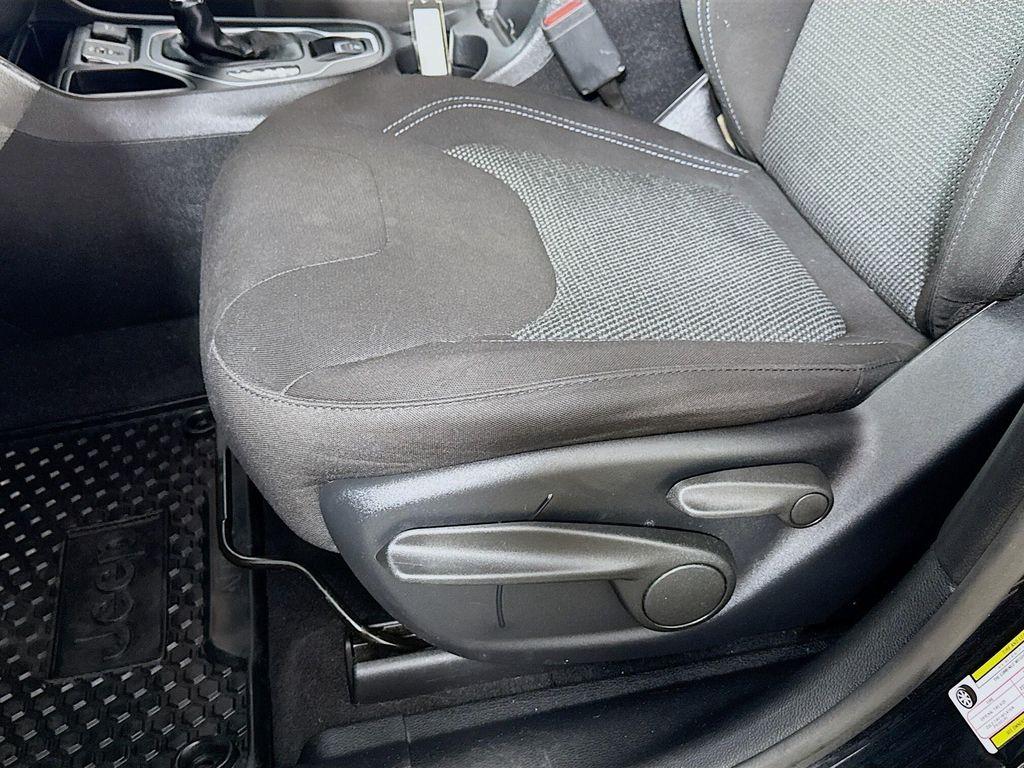 used 2019 Jeep Cherokee car, priced at $16,990