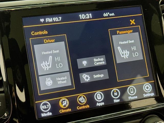 used 2022 Jeep Grand Cherokee car, priced at $27,990