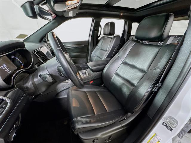 used 2022 Jeep Grand Cherokee car, priced at $27,990
