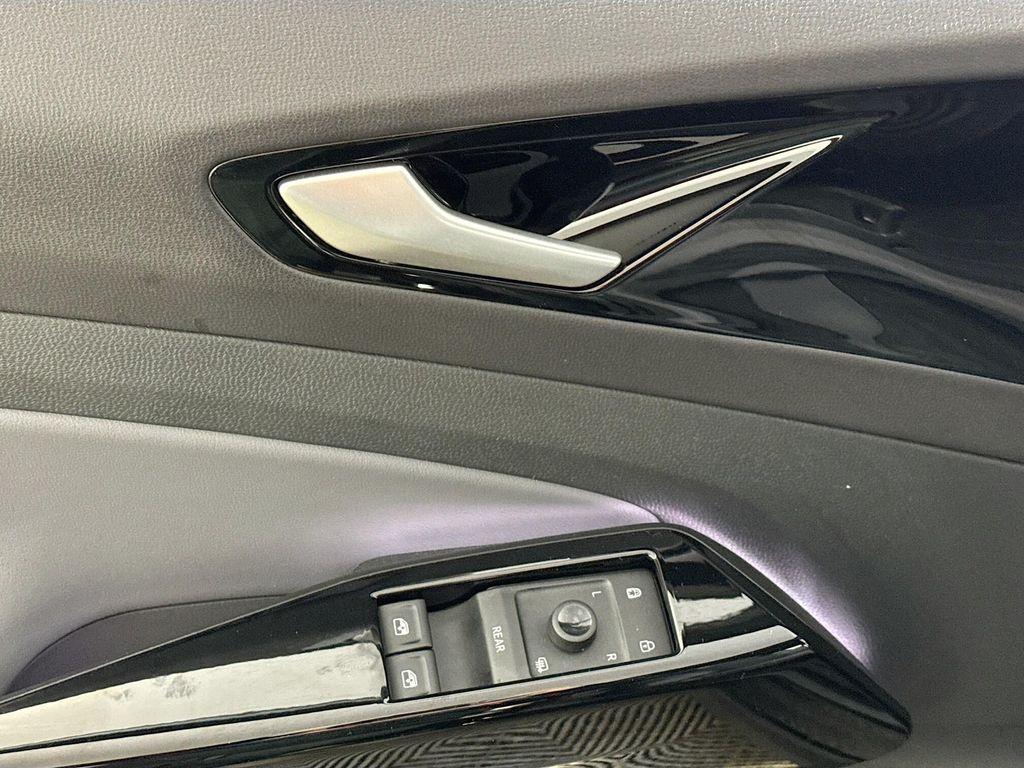 used 2022 Volkswagen ID.4 car, priced at $21,490