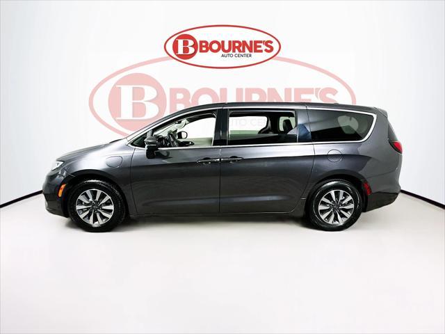 used 2023 Chrysler Pacifica Hybrid car, priced at $23,490