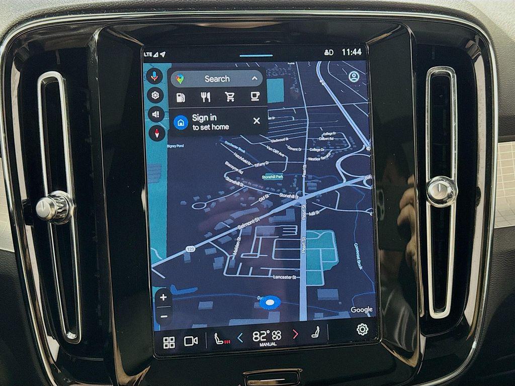 used 2025 Volvo XC40 car, priced at $26,990