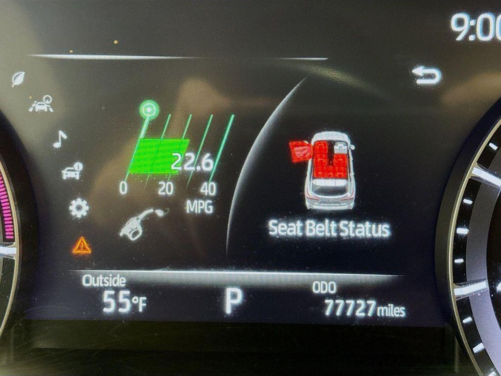 used 2021 Toyota Highlander car, priced at $28,890